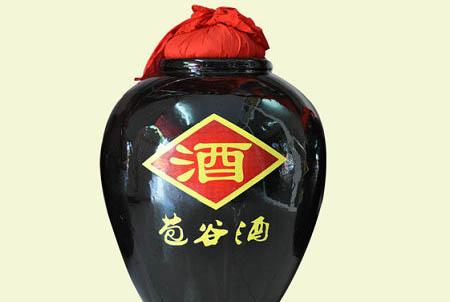 喝玉米酒有什么好處？玉米酒和高粱酒有什么區(qū)別？