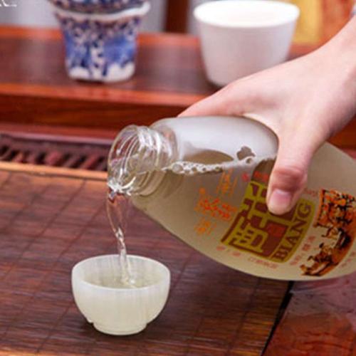 海南的白酒品牌有哪些？在海南買特產(chǎn)有什么注意事項(xiàng)？