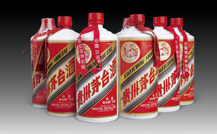 茅臺鎮(zhèn)大閱兵酒(茅臺鎮(zhèn)大閱兵酒500ml)