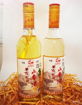 吉林產(chǎn)的山參酒多少錢一瓶(野山參酒多少錢一瓶)