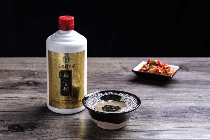 2000年石門燒白酒(石門燒白酒多錢一瓶)