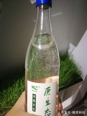 白酒放入桐中(一口喝一瓶白酒會怎么樣)