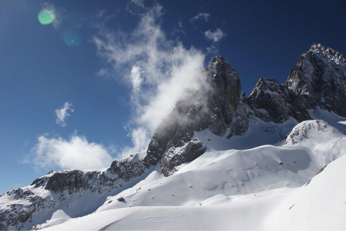 威龍冰川雪山莊園價格(威龍冰川雪山莊園多少錢一瓶)