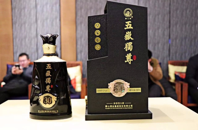 泰山泰山金尊多少錢一瓶(泰山金尊42度多少錢一瓶)