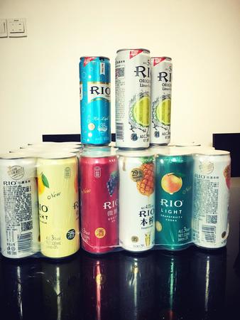 強爽飲料價格rio(銳澳強爽8度多少錢)