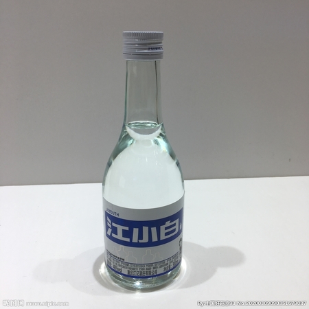 江小白酒有什么贈(zèng)品(江小白酒是什么酒)