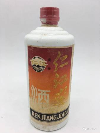 懷橋1982醬香5年價格表(懷橋1982醬香20年價格)