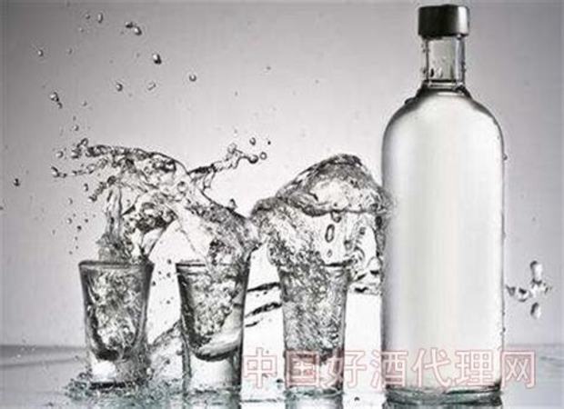 高端白酒價(jià)格連漲7年,2011年白酒現(xiàn)在什么價(jià)