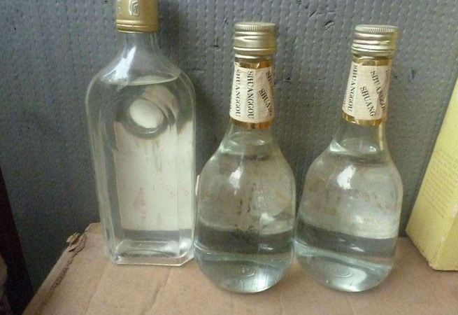 酒廠低度酒勾兌用什么水(白酒勾兌用什么水)