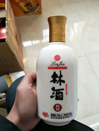 53度醬香青酒精釀價(jià)格(醬香陳釀酒53度多少錢(qián))