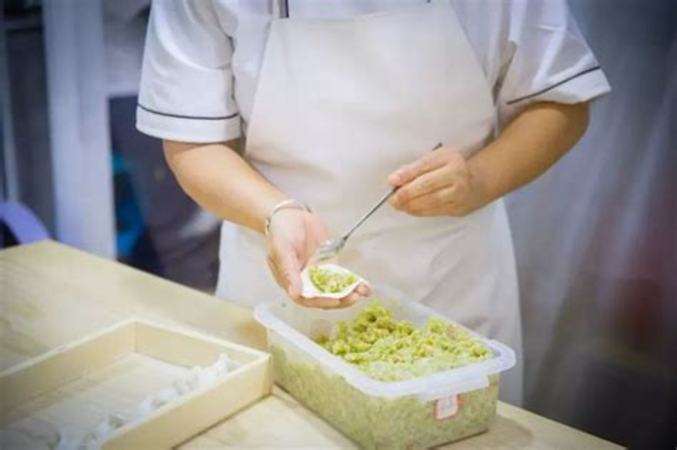 為什么叫餃子配酒,吃餃子配千元白酒