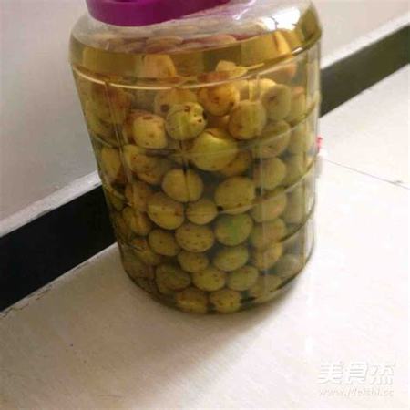 泡青梅子酒用什么酒,青梅酒是如何制作的