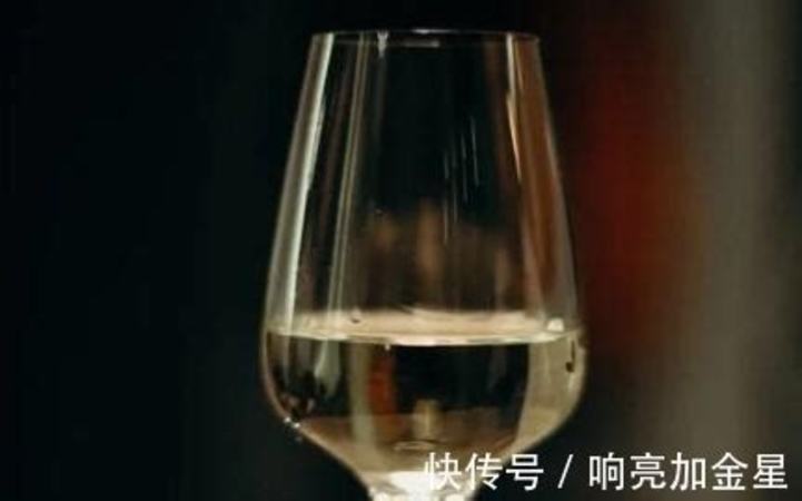 泰國(guó)菜配什么紅葡萄酒,喝紅酒配什么菜有情調(diào)