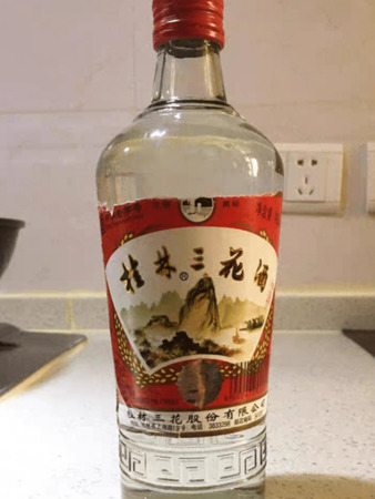 為什么米香型酒不能是黃的(米酒為什么是黃的)