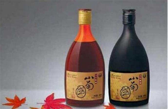 白酒和黃酒哪個泡酒好,黃酒與白酒相比