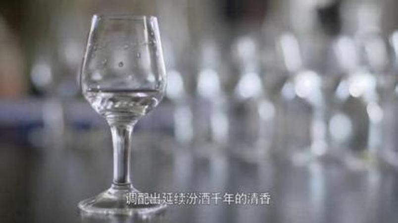 什么白酒甜的,醬香型白酒口感有點(diǎn)甜