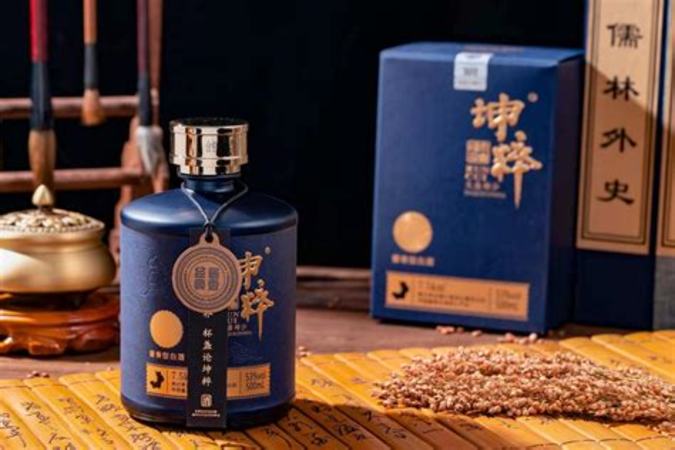 茅臺(tái)鎮(zhèn)和茅臺(tái)哪個(gè)好,茅臺(tái)鎮(zhèn)醬香酒品牌這么多